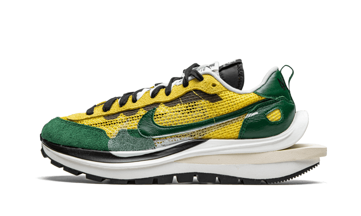 Nike Vaporwaffle Sacai Tour Yellow Stadium Green