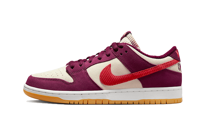 Dunk Low Skate Like A Girl Bordeaux