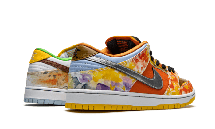 Dunk Low SB Street Hawker (2021)