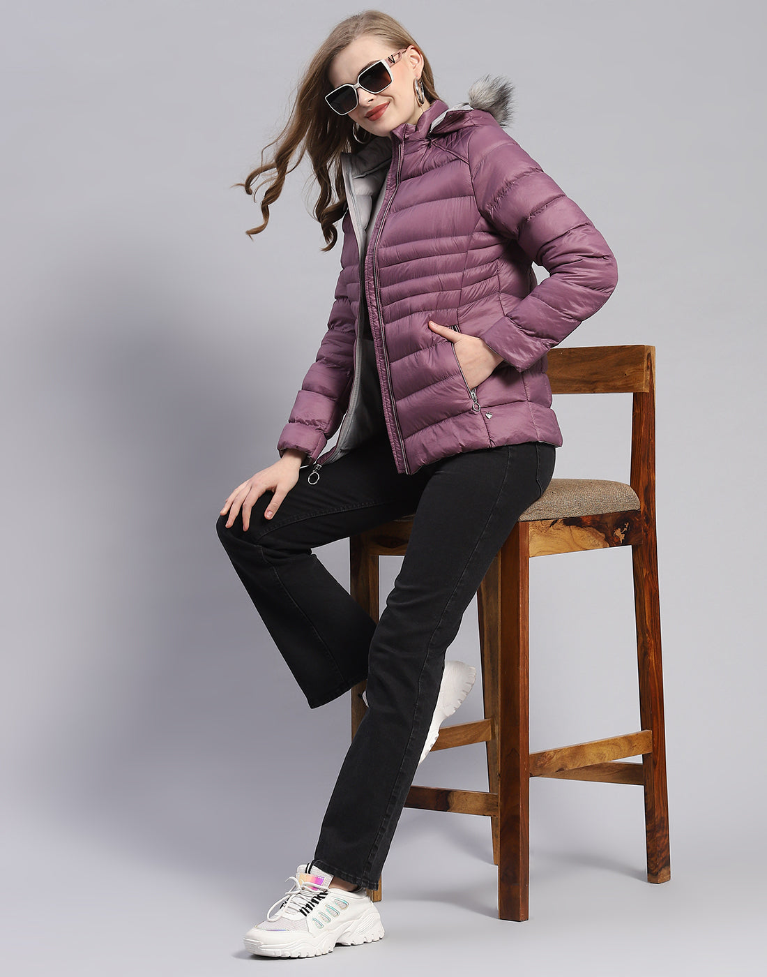 Buy Women Pink Solid Hooded Full Sleeve Jacket Online in India - Monte Carlo