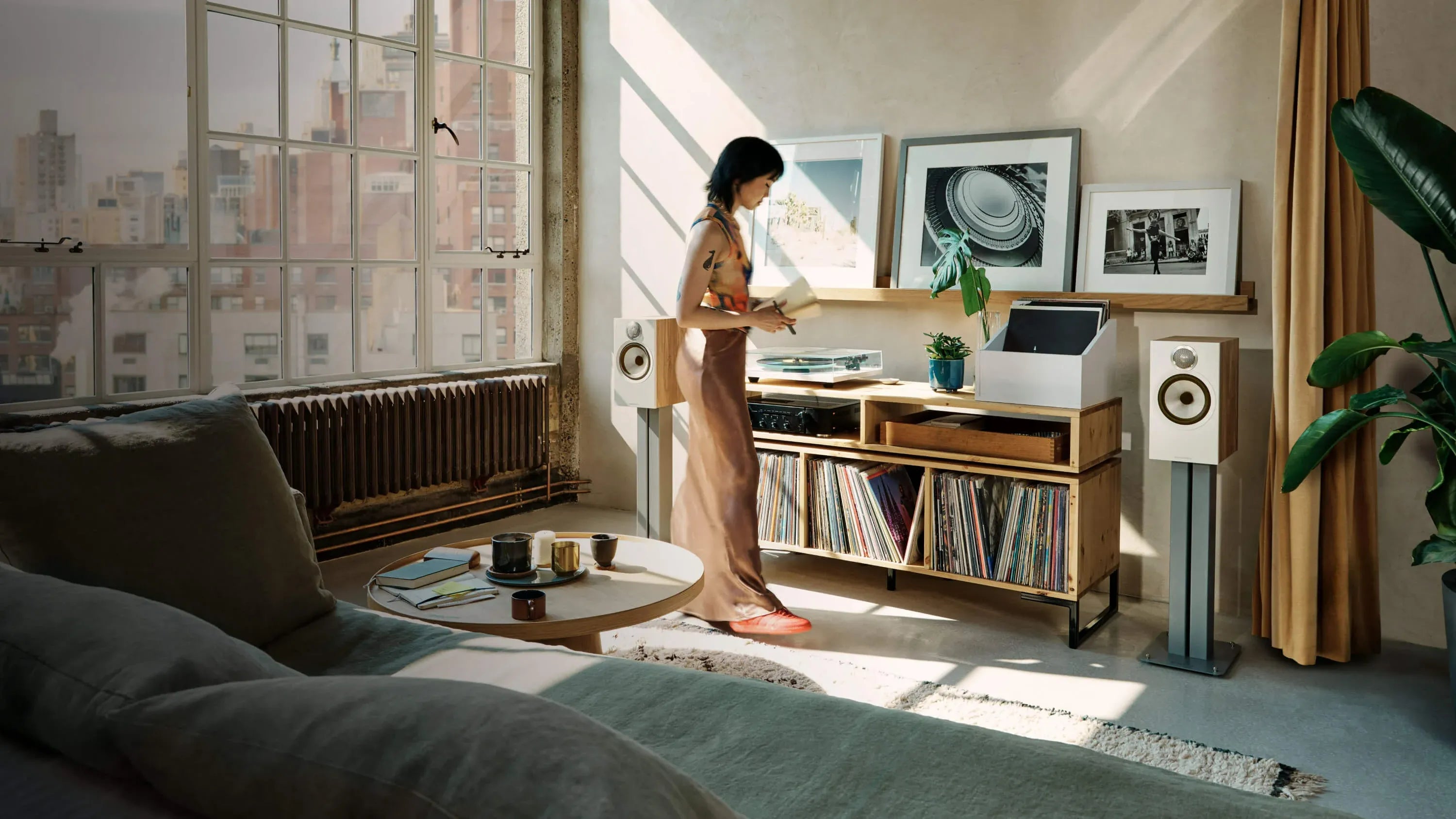 Bowers & Wilkins 606 S3 Standmount Speakers