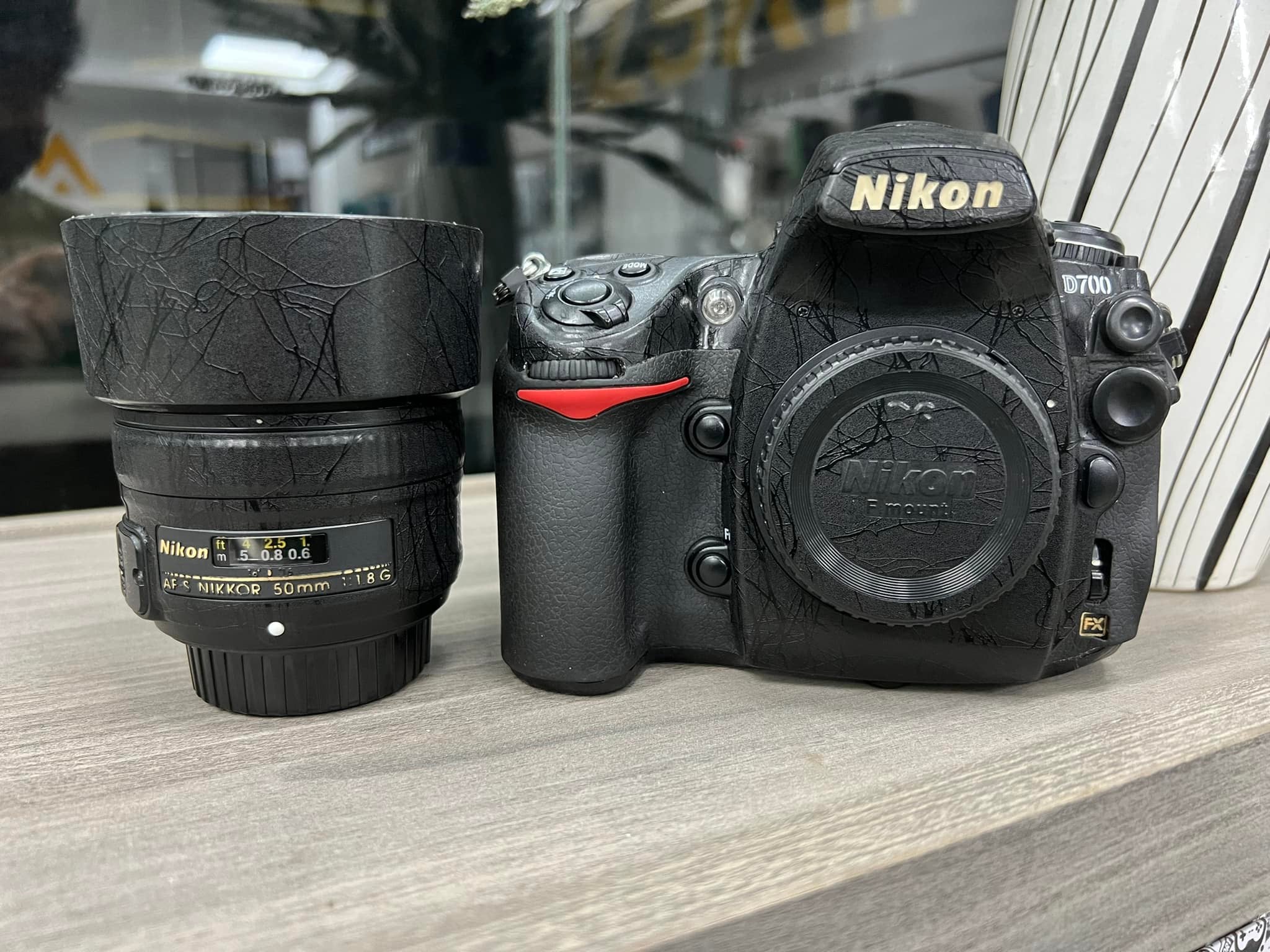 Dán skin lens máy ảnh Nikon tại Azskin