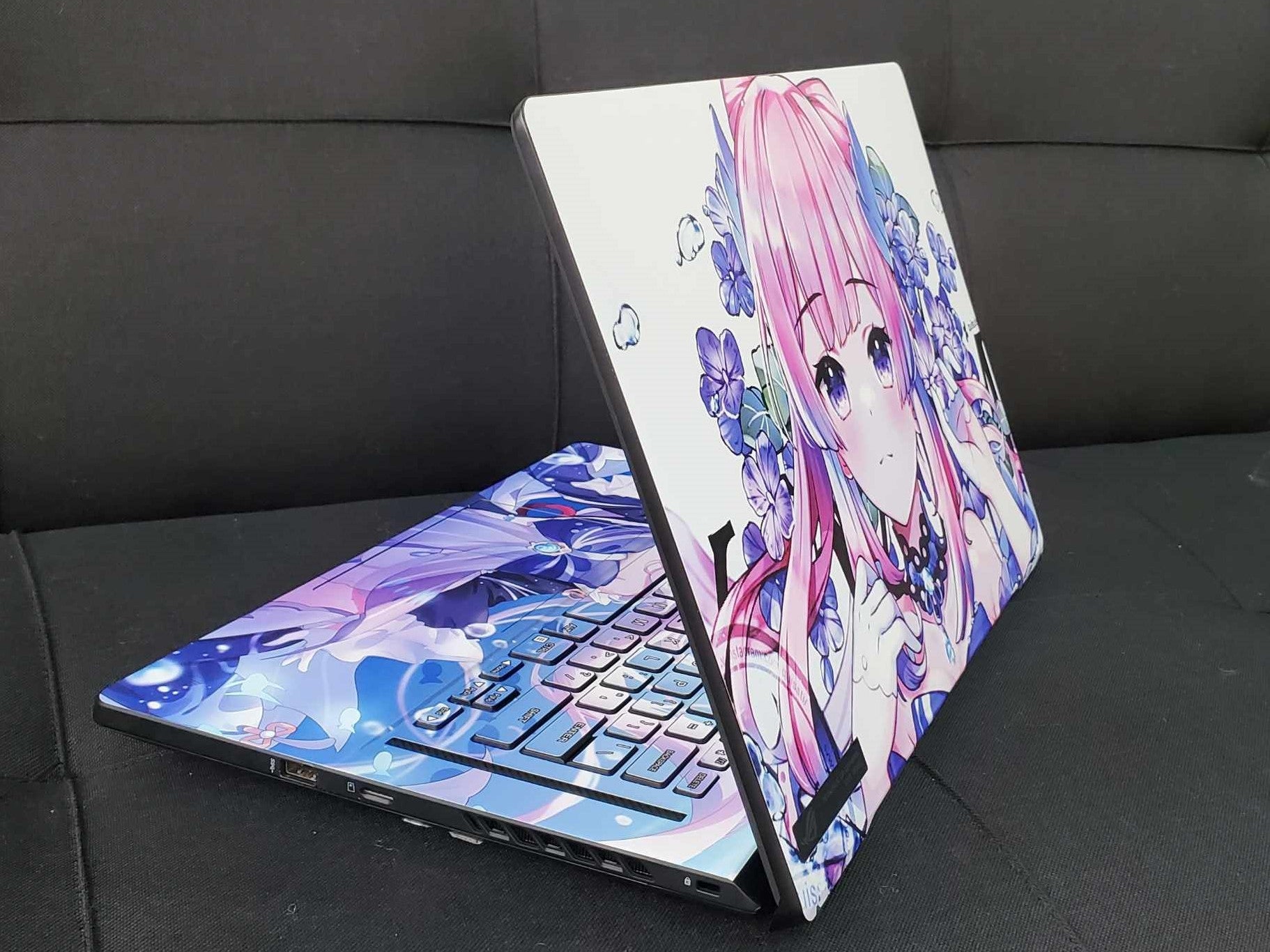 Tự thiết kế decal laptop