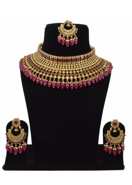 earrings and necklace set