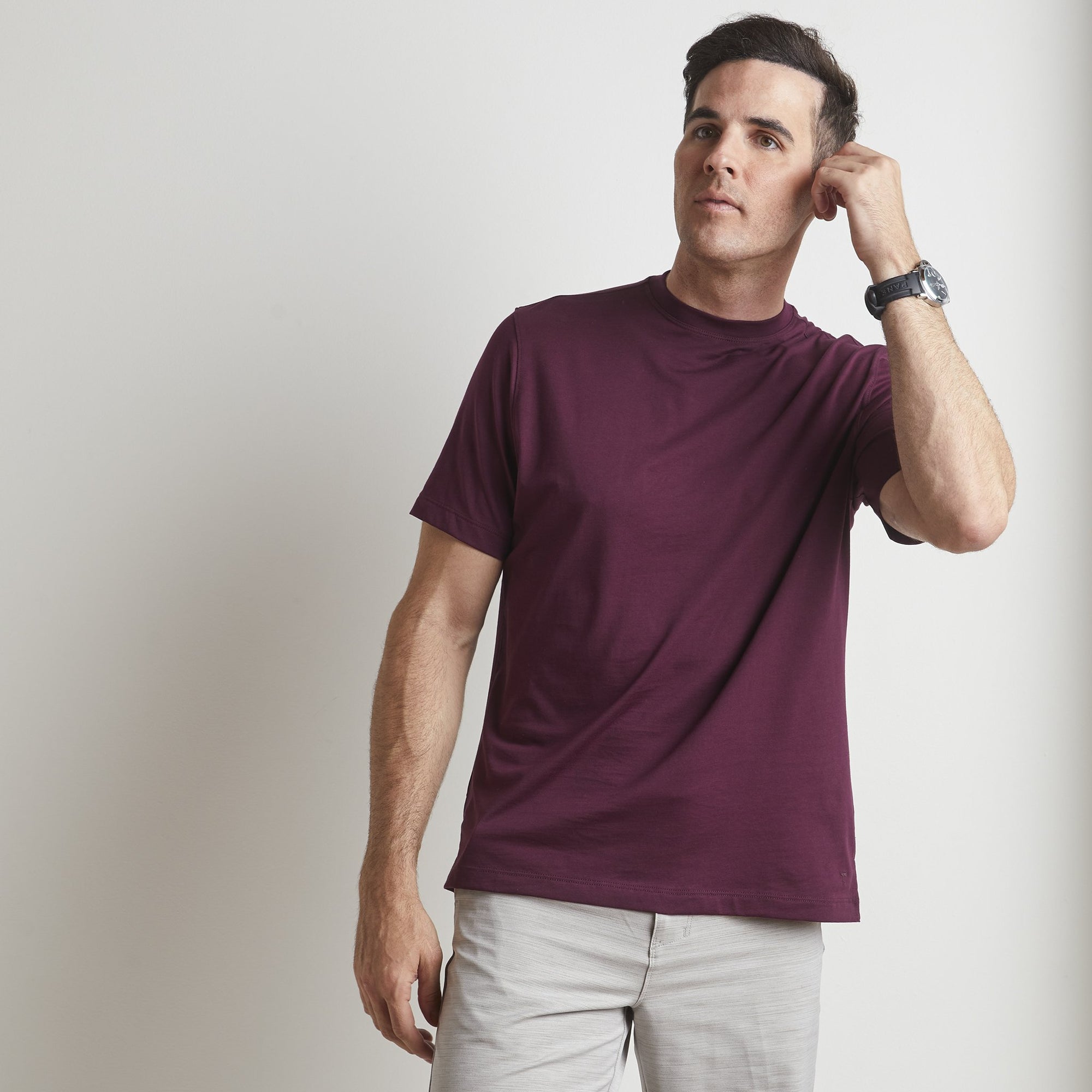 LUCKY BRAND MENS CREW NECK BEST HAND IN TOWN T SHIRT, MAROON – Harrys  Emporium