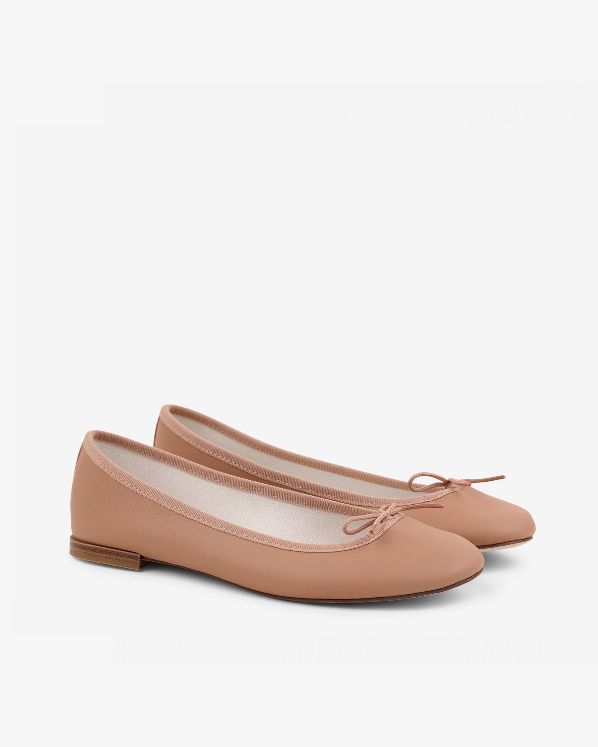 Cinderella ballerinas in patent leather Nude pink – Repetto