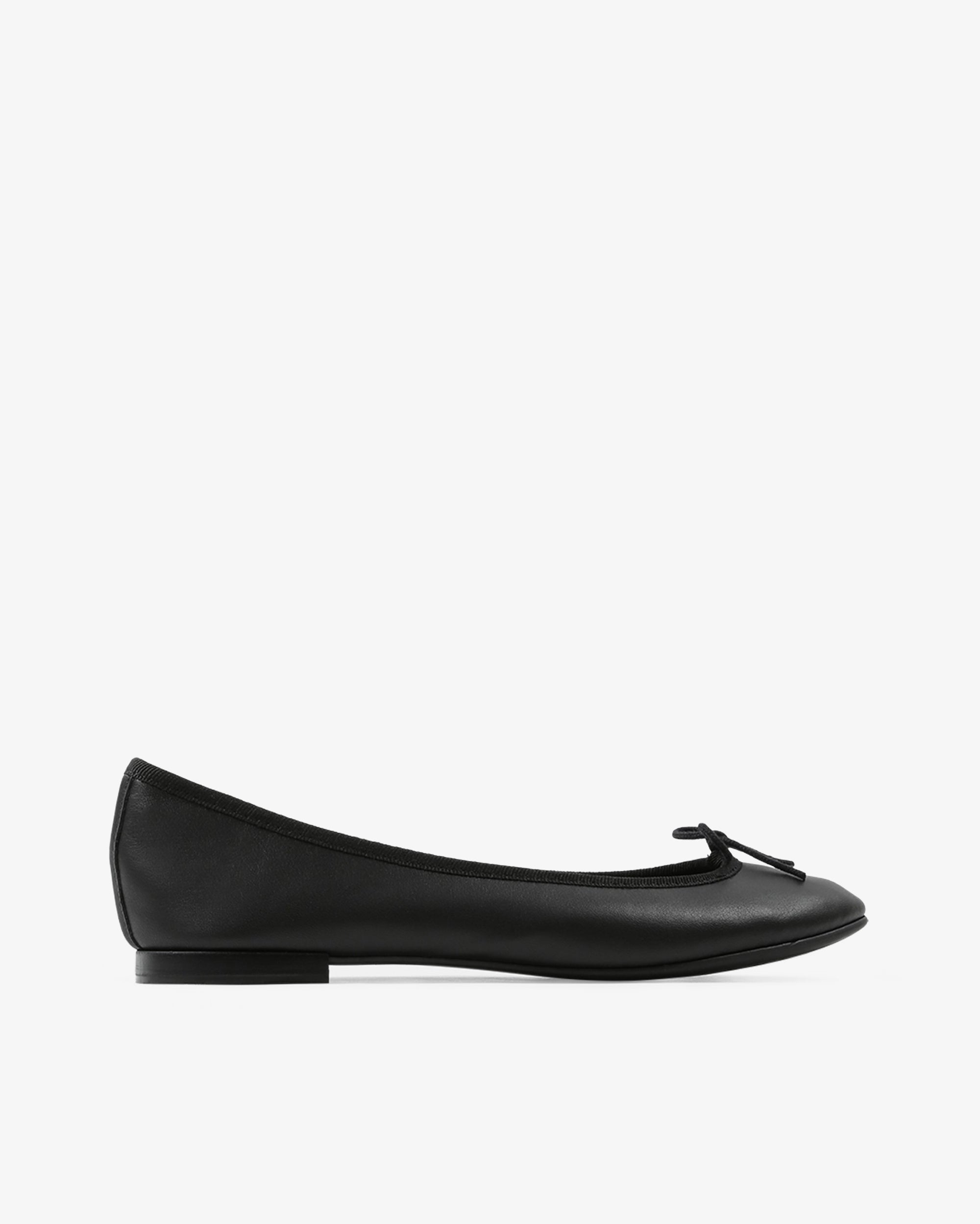 Repetto Paris | Brigitte pointy toe ballerinas | Color Black