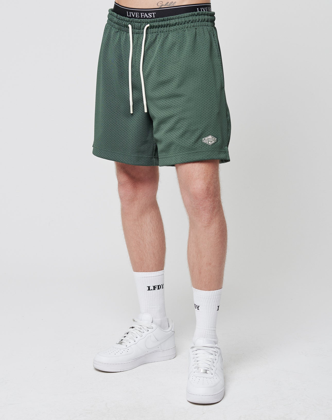 76 LFDY 017