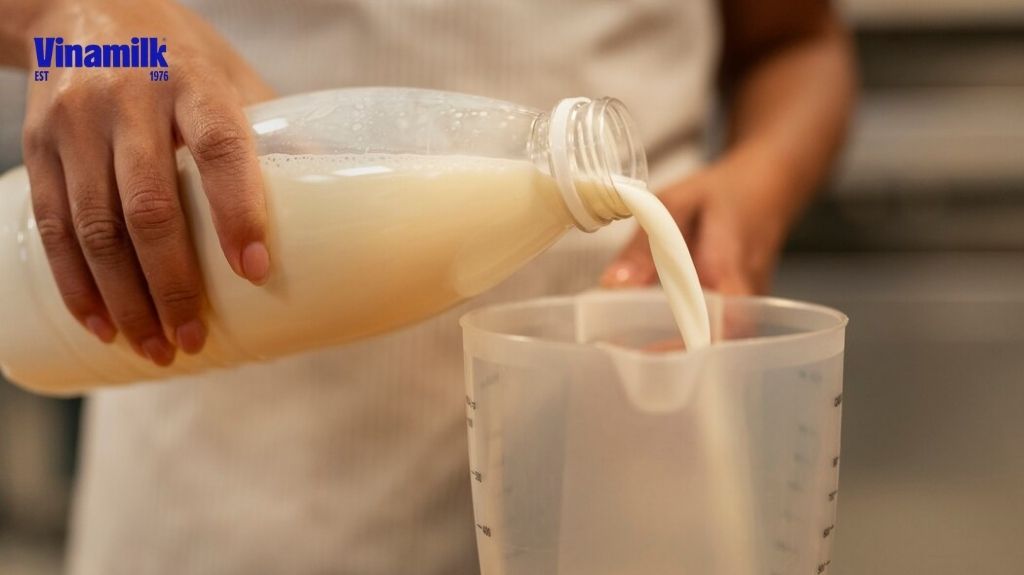 Cách pha sữa bầu