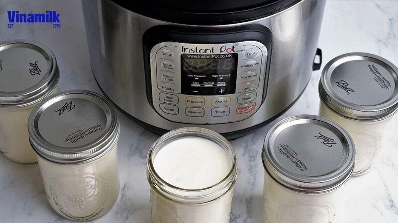 Ủ sữa chua bằng nồi áp suất giúp thành phẩm có độ chua ổn định