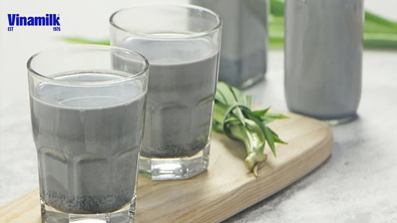 Nước mè đen giúp lợi sữa và bổ máu