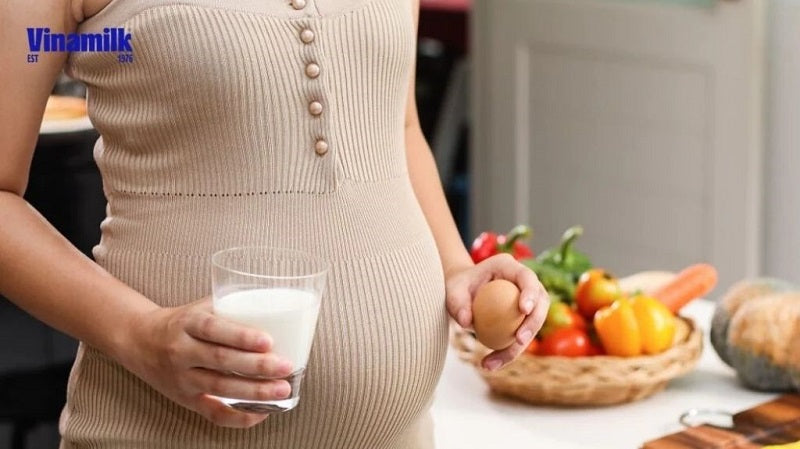Sữa bầu chứa nhiều protein