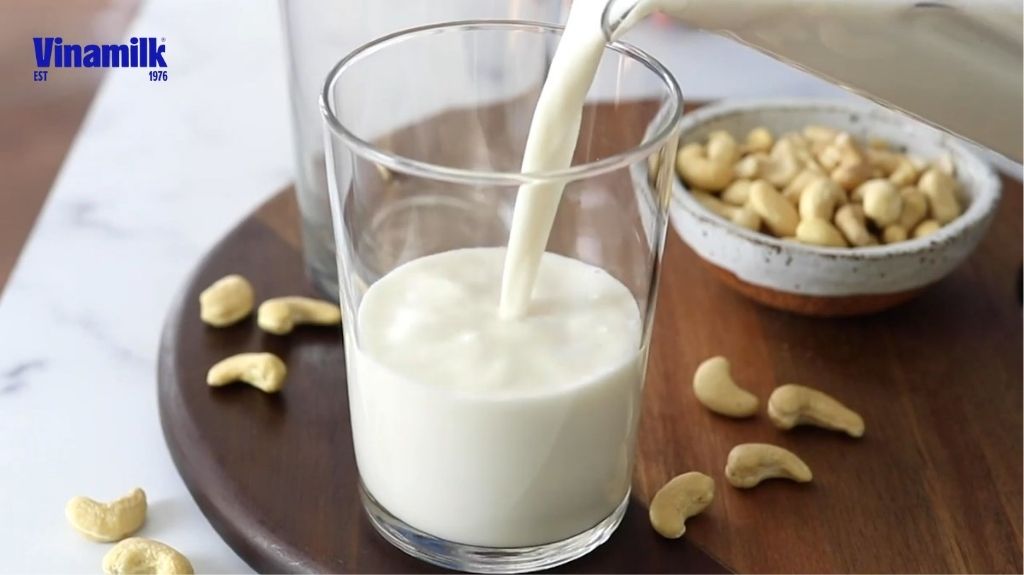 Người bị dị ứng có thể uống sữa không chứa lactose