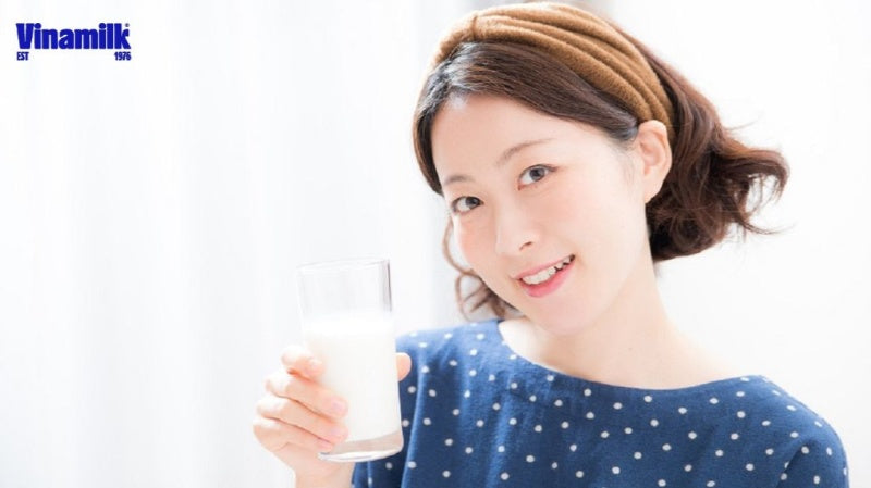 Sữa cho mẹ sau sinh là nguồn dinh dưỡng quan trọng