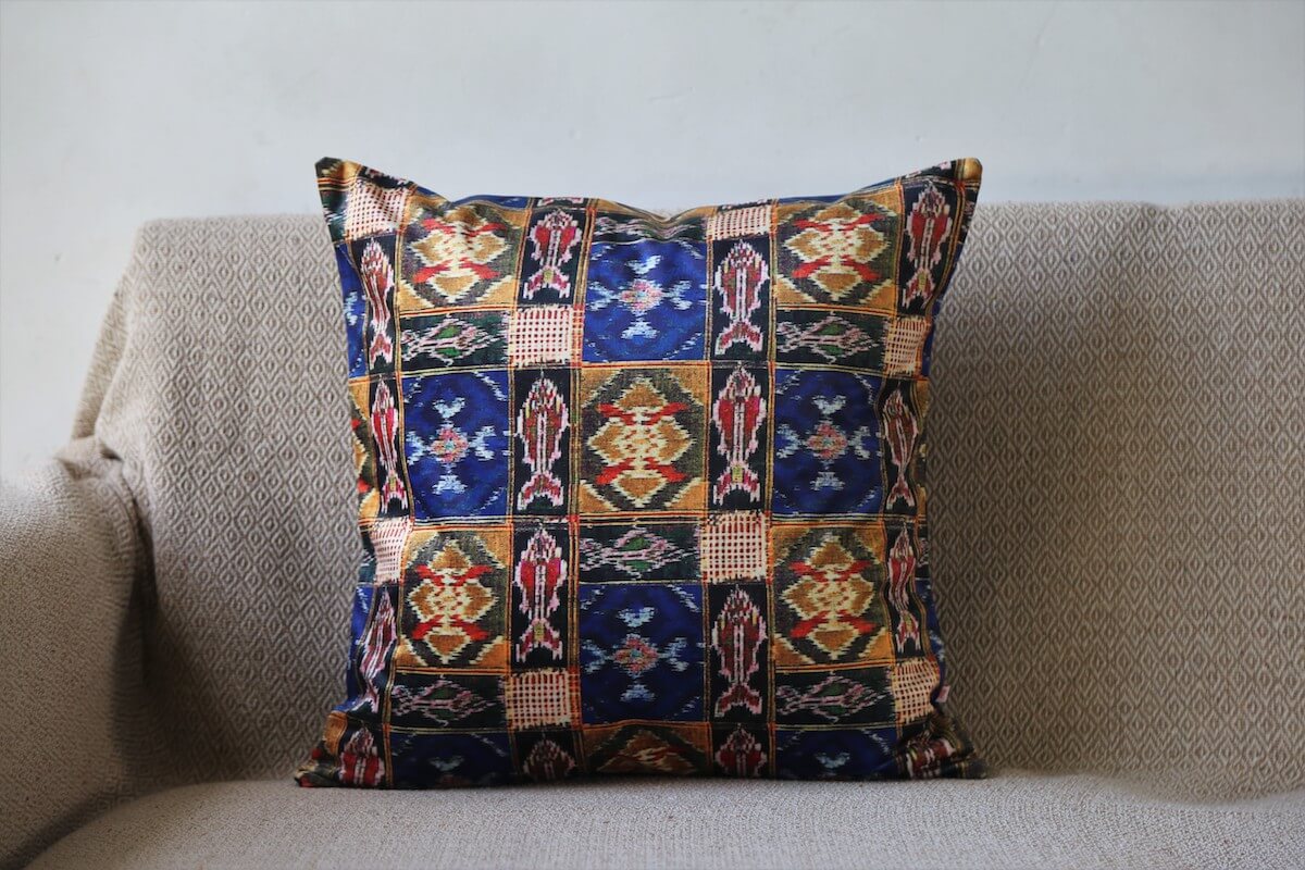 Indian Vintage Patola Design Printed Velvet Multicolour Cushion Cover Size 16"x16"
