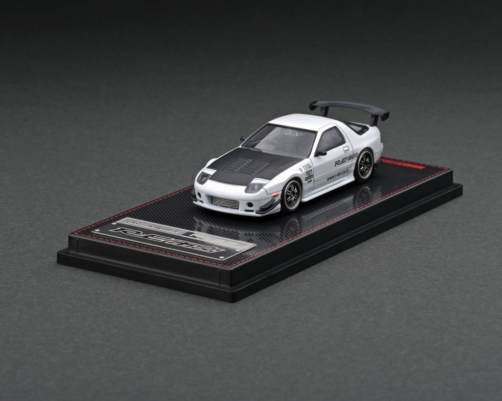 Ignition Model 1/64 Mazda RX-7 (FC3S) RE Amemiya Matte Pearl White