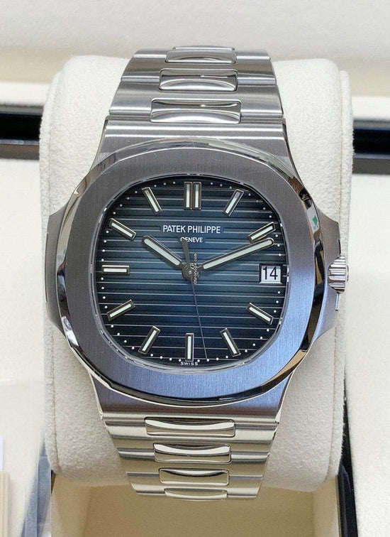 Patek Philippe Nautilus 5711/1A-010 Steel 2015