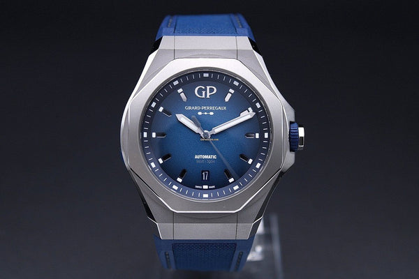 Girard Perragaux Laureato 81070-21-002-FB6A Titanium 2022