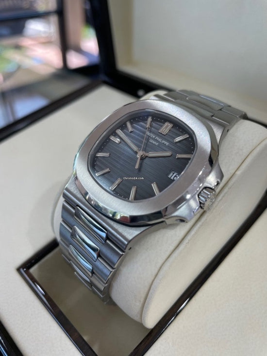 Patek Philippe Nautilus 5711/1A-010 Steel 2008