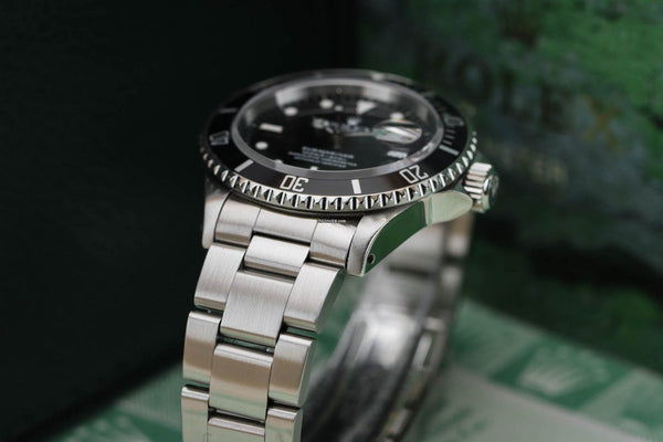 Rolex Submariner Date 16610 Steel 1995