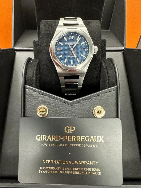 Girard Perragaux Laureato 81010-11-431-11A Steel 2022