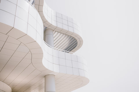 post-modern architecture has specific wavy white aesthetic