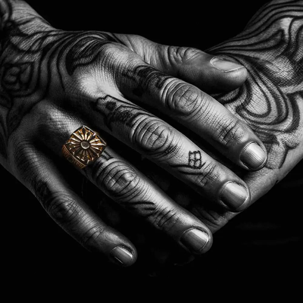 Hands with God Ring x Gold