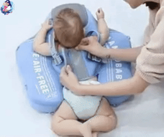 Bouée-pour-bébé-avec-ombrelle-anti-UV