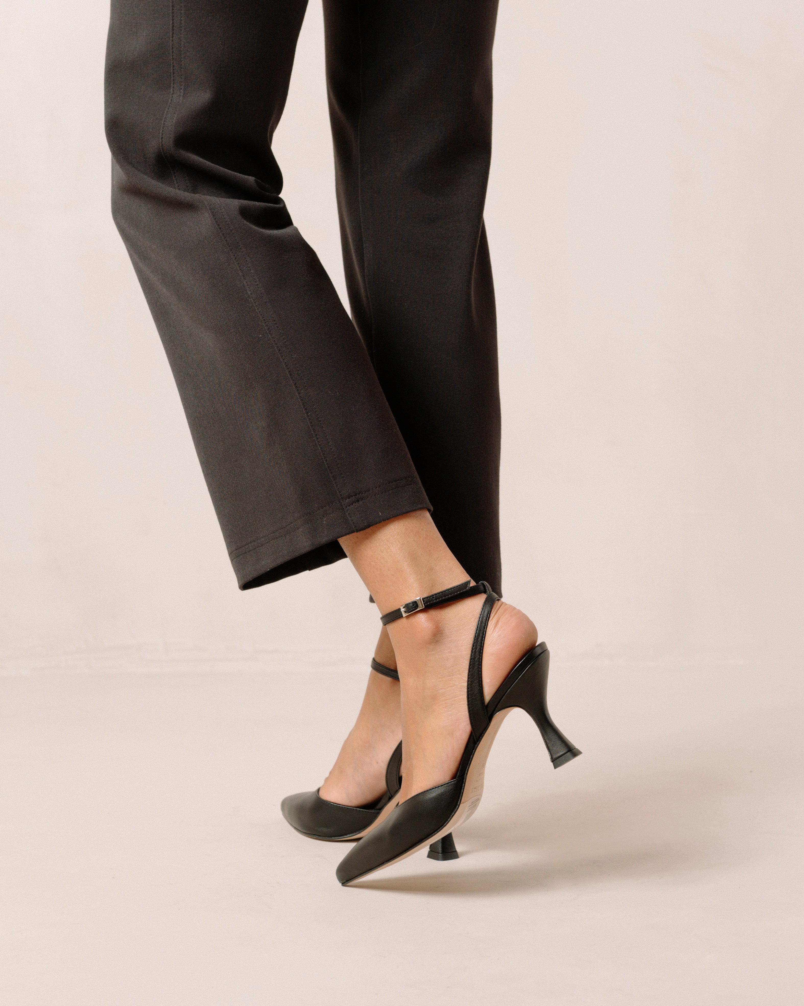 Cinderella Black Leather Pumps