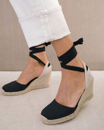 CASTAÑER Carina 60 canvas wedge espadrilles in 2023  Espadrille wedges  outfit, Espadrilles outfit, Wedges outfit