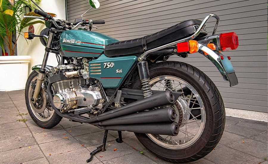 Exhaust of Benelli 750 Sei-2