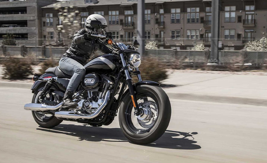 Comfort & Ergonomics: Harley Davidson Sportster 1200 Custom