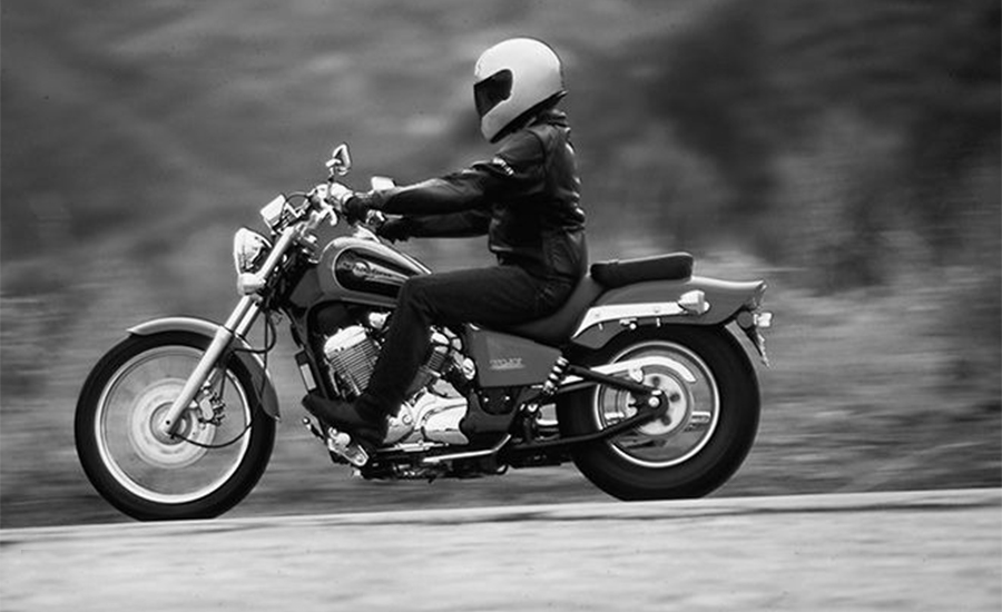 Comfort and Ergonomics: Honda Shadow VLX VT600C