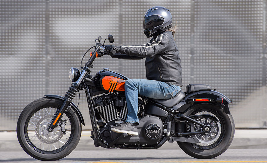 Harley Davidson Softail Street Bob: Comfort & Ergonomics