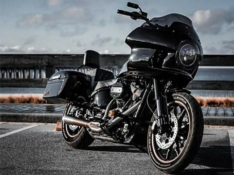 Harley Davidson Street Glide for Speed Riders