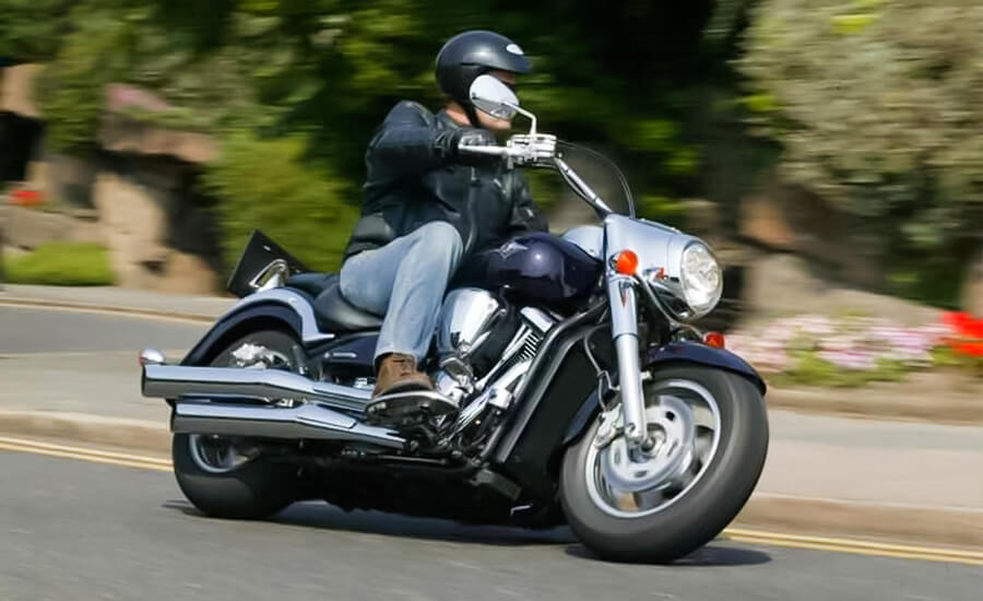 Comfort and Ergonomics: Kawasaki Vulcan 2000