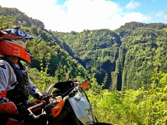 East Maui Loop - Best Roads and Destinations