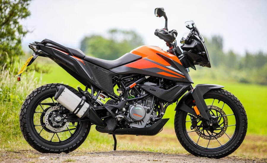 KTM 390 Adventure (172 kg)