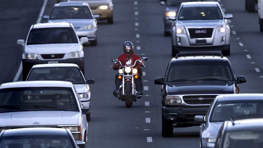 New Hampshire Lane Splitting Laws - Motorcycle Laws and Licensing