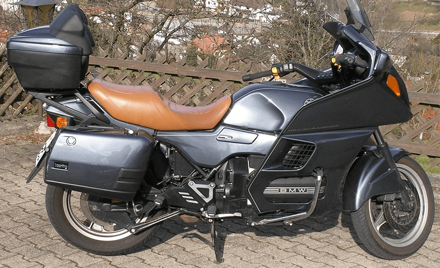 The BMW K1100 LT Motorcycle at First Glance