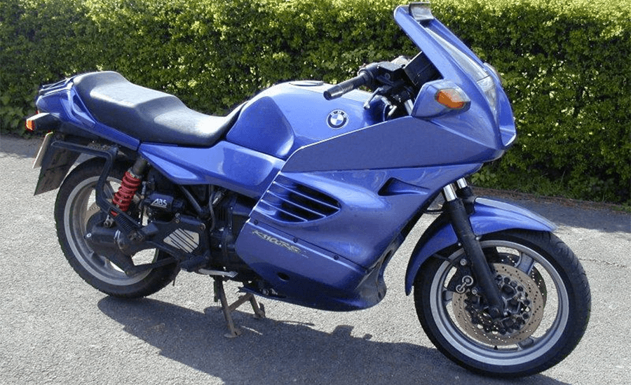 The BMW K1100 RS Motorcycle at First Glance