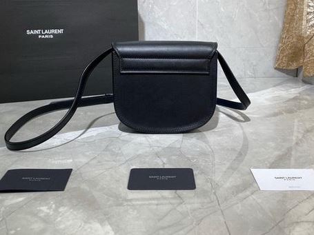 Saint Laurent Icare Maxi Shopping Black Bag at 1stDibs  ysl icare bag price,  icare maxi shopping bag in quilted lambskin, saint laurent lambskin quilted  maxi icare shopping tote black