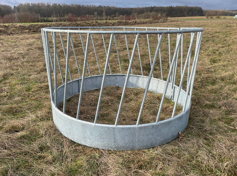 Krmelec pro ovce Sheep Feeder