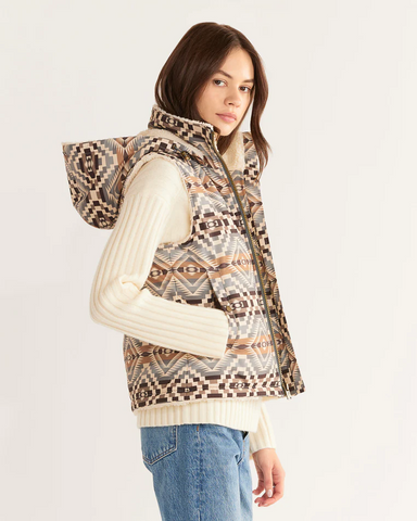 Add a layer of warmth and style with the Pendleton Women's Cedar Sherpa Lined Vest.