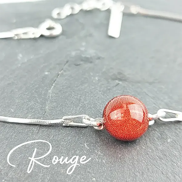 Bracelet rouge pour femme avec perle de verre - Fabriqué en Provence