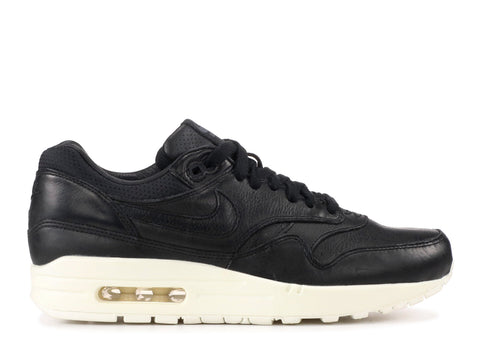 nike air max pinnacle black