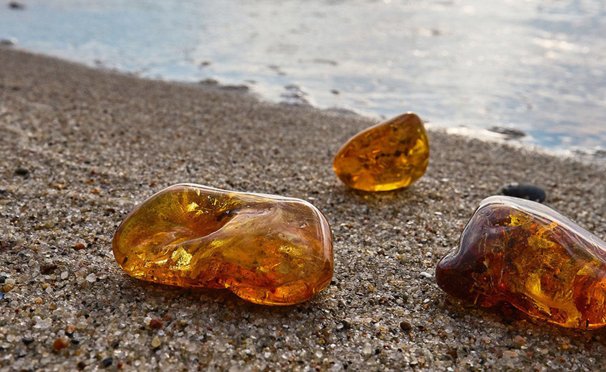 Waterproof jewelry made of Baltic amber gemstones - Waterproof sea amber beads