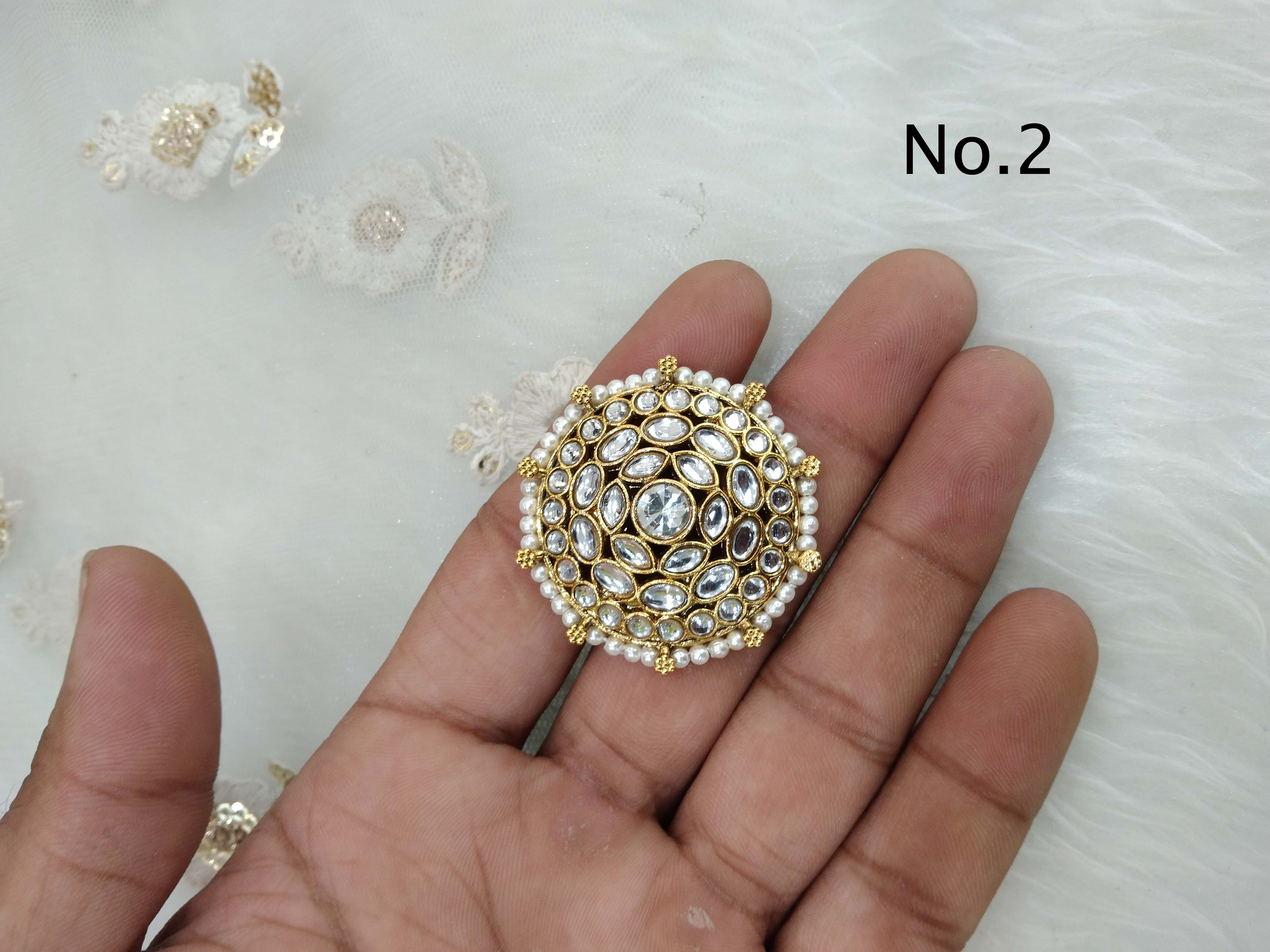 Shining Diva Kundan Finger Ring – Zari Banaras