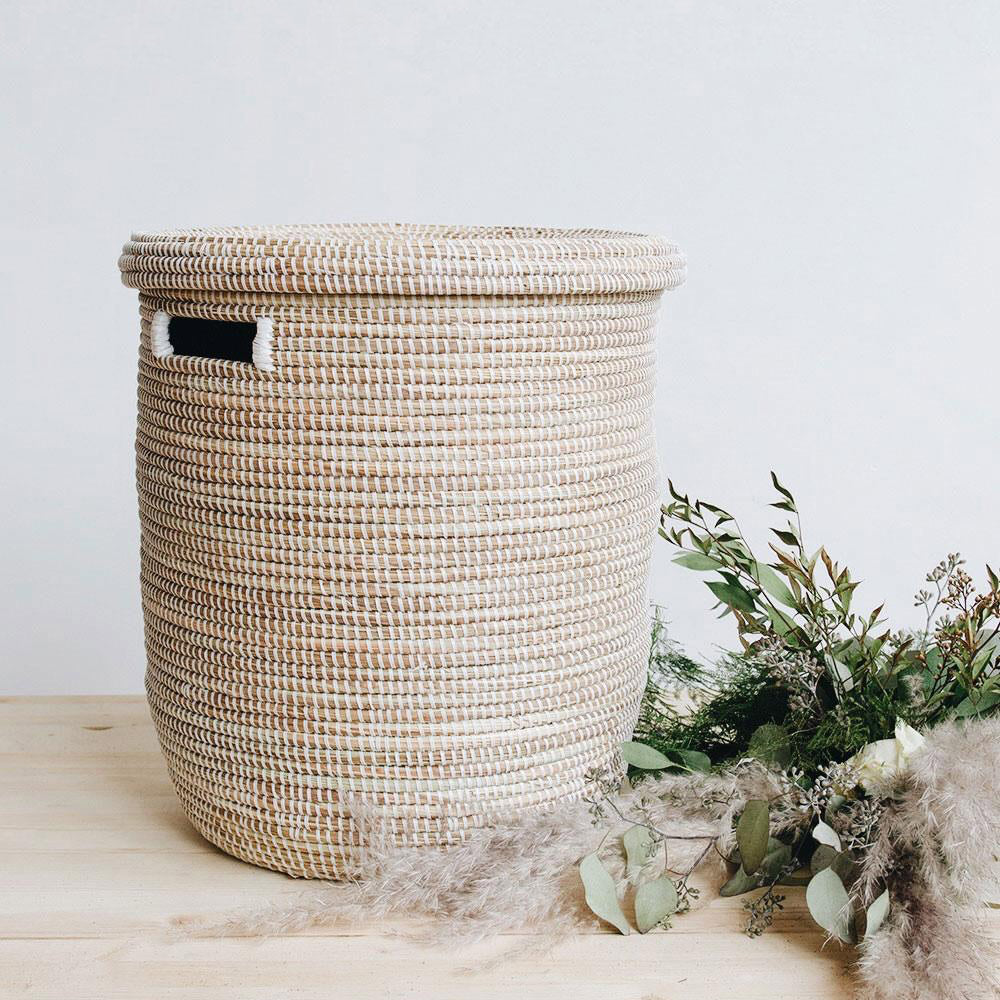 laundry basket with lid wicker