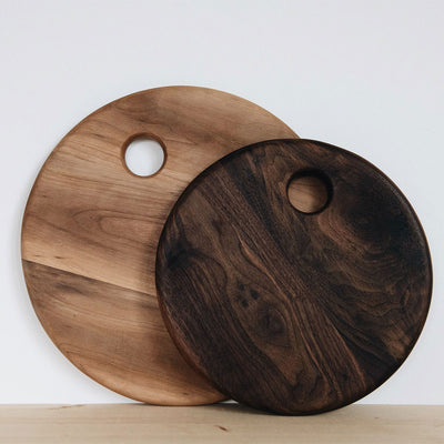 https://cdn.shopify.com/s/files/1/0763/2411/products/wooden-cheese-board-round_400x.jpg?v=1693850209